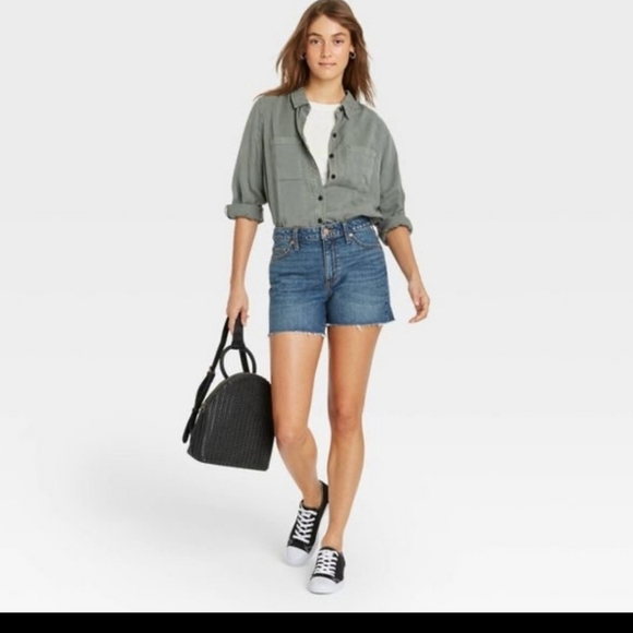 Universal Thread Denim High Rise Shorts Size 18W - Picture 3 of 8